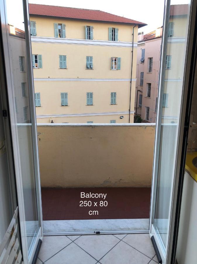 Centrally Located Apt By Harbour With Elevator 圣雷默 外观 照片